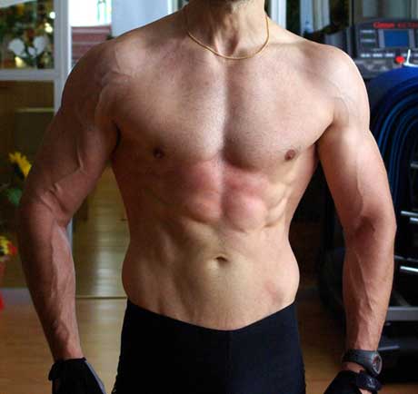 Avant-après en musculation de Xavier
