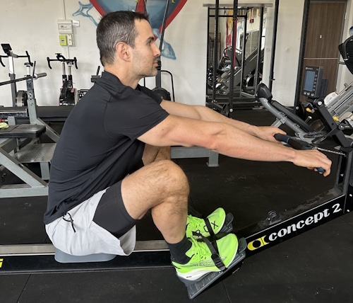 Bonne position au Rameur