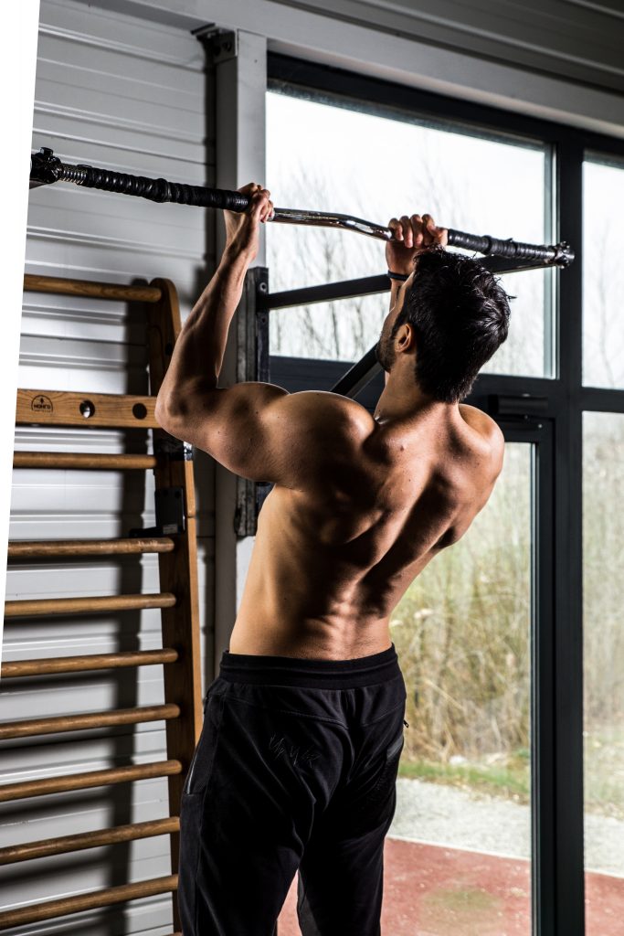 Comment faire des tractions en musculation ?